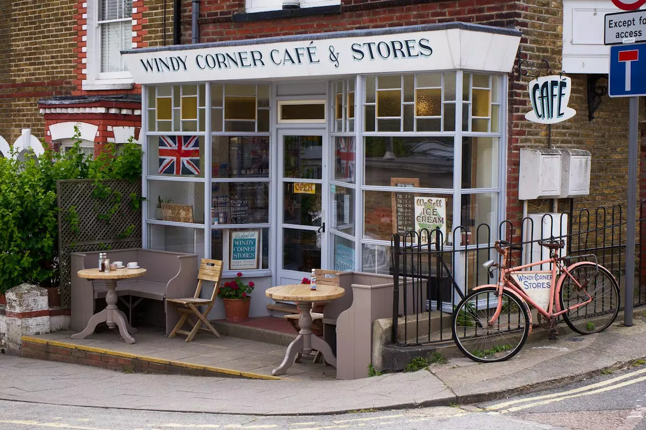 Bunte Café Street in Notting Hill